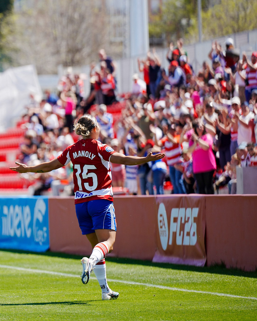 Manoly Baquerizo celebra su gol (GCF)