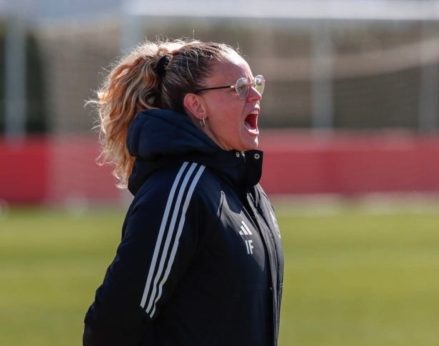Ferreras, contenta con el trabajo de su equipo Ferreras, contenta con el trabajo de su equipo