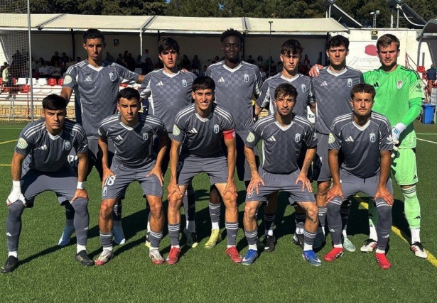 El Recre vuelve a caer derrotado (GRANADA CF) El Recre vuelve a caer derrotado (GRANADA CF)