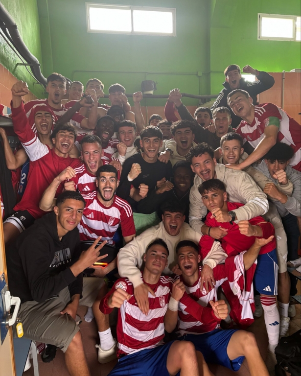 El Juvenil del Granada CF sigue liderando la División de Honor (CANTERA NAZARI)