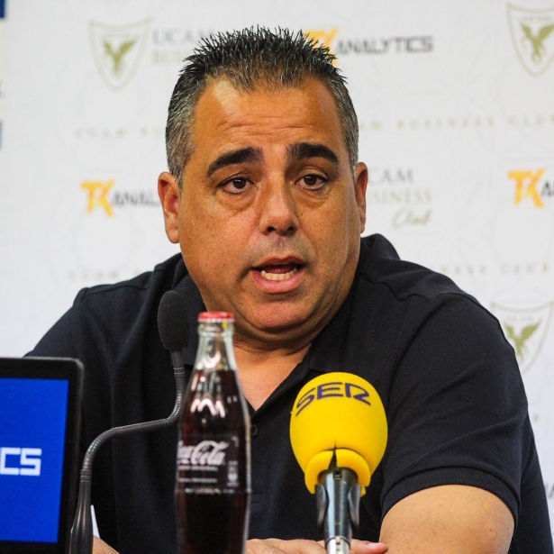 Germán Crespo ya no es entrenador del UCAM Murcia (UCAM) Germán Crespo ya no es entrenador del UCAM Murcia (UCAM)