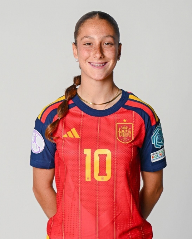 La rojiblanca cuajó una gran actuación en su debut (GRANADA CF)