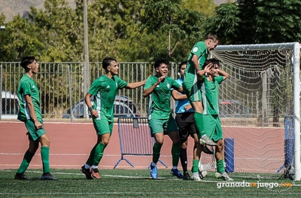 El Juvenil del Atarfe podía acabar descendiendo (JOSÉ M. BALDOMERO) El Juvenil del Atarfe podía acabar descendiendo (JOSÉ M. BALDOMERO)