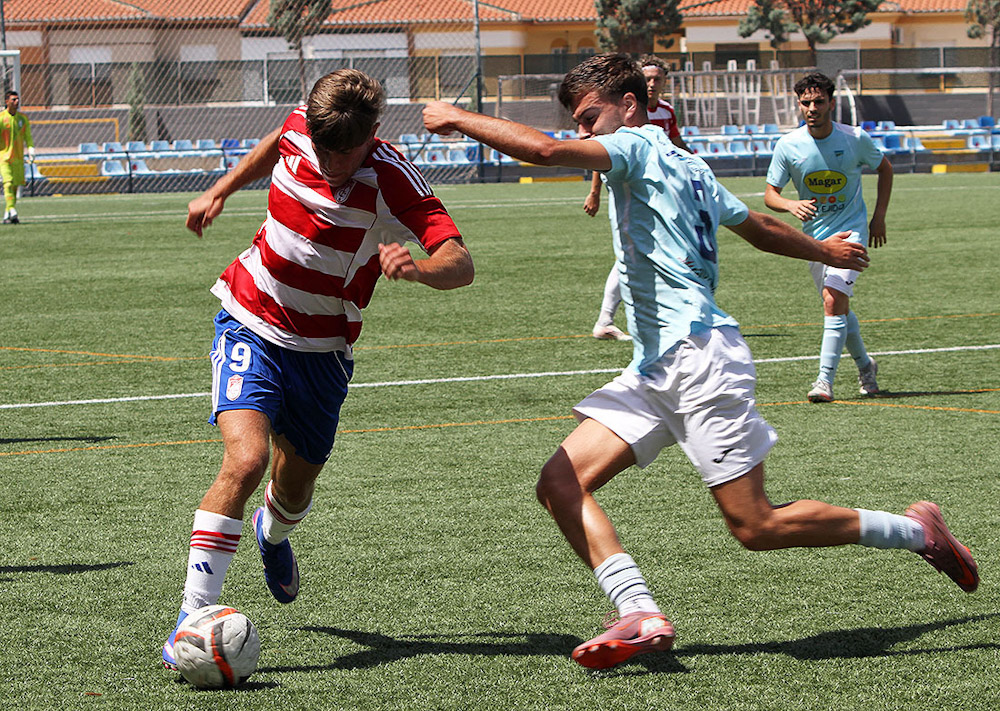 Richard marcó el gol del Granada CF C (J. PALMA)