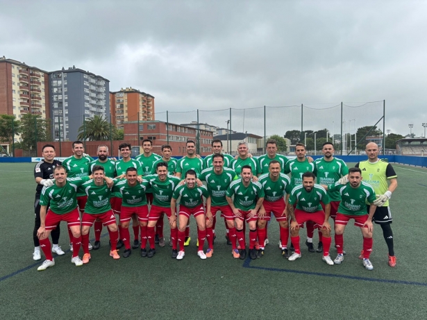 Equipo de futbol del Coelgio de Abogados de Granada (ICAGR) Equipo de futbol del Coelgio de Abogados de Granada (ICAGR)