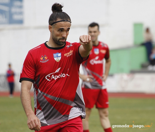 David Aguilar ha renovado con el equipo lojeño para la próxima temporada (J. PALMA)