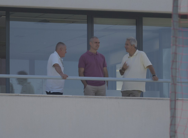 Manolo Lama junto a Ignacio Beristain y Lucas Alcaraz (GPMEDIA)