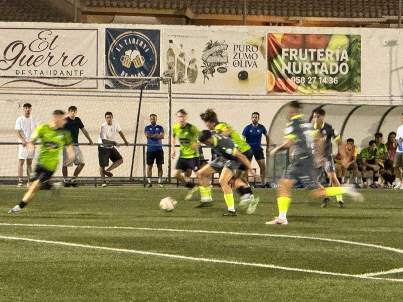 El derbi fie muy intenso (CD HUETOR VEGA)
El derbi fie muy intenso (CD HUETOR VEGA)
