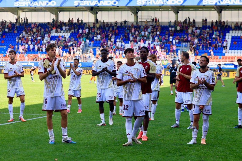 El Granada encajó el primer revés de la temporada ante el Eibar (LOF)