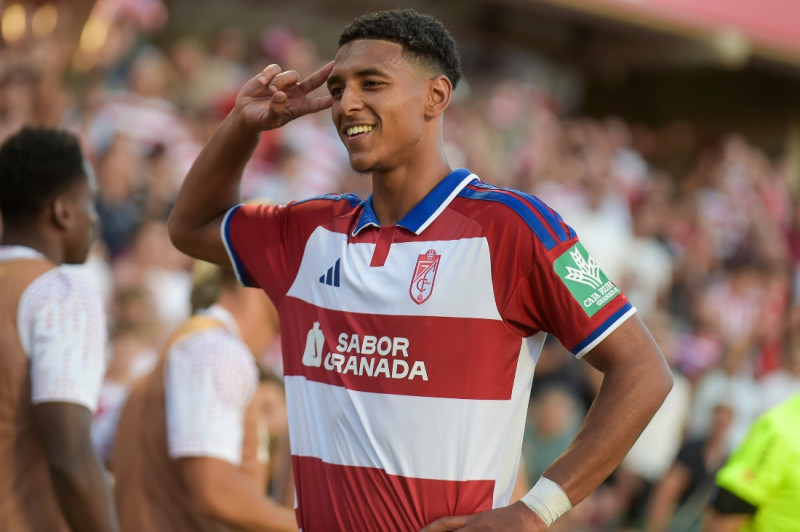 Owen se estrenó con un gran gol (GP MEDIA)
