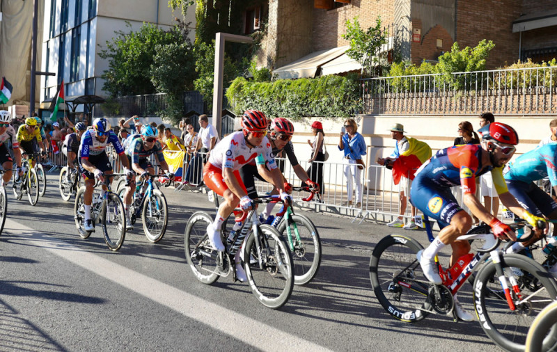 Última etapa de la Vuelta Ciclista a España en Granada (GPMEDIA) Última etapa de la Vuelta Ciclista a España en Granada (GPMEDIA)