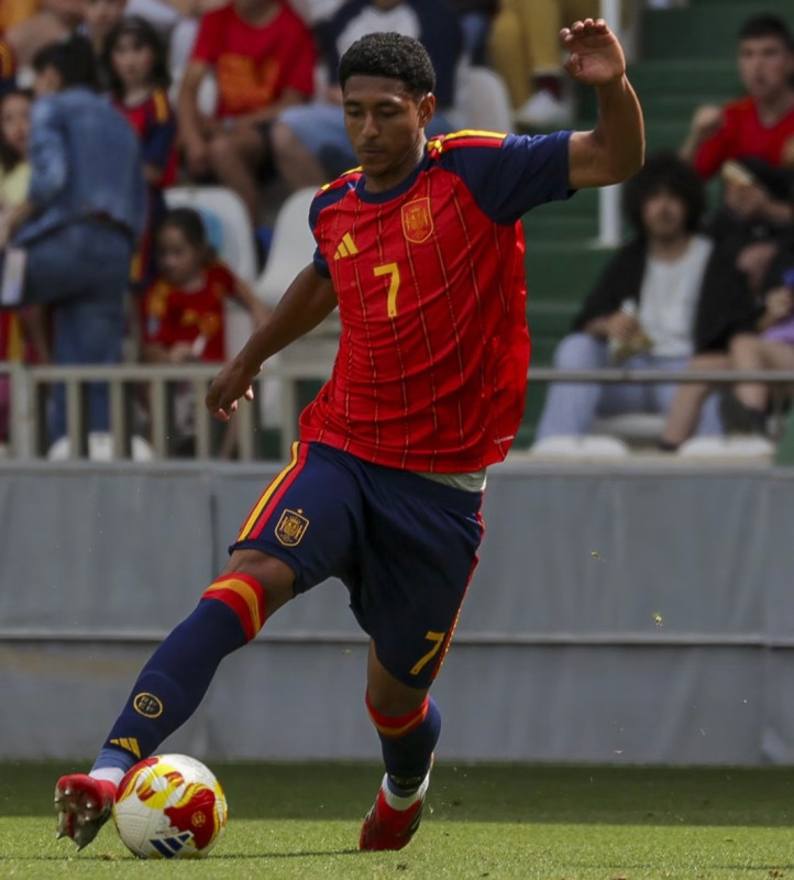 Owen, en un encuentro pasado con la Selección (GRANADA CF) Owen, en un encuentro pasado con la Selección (GRANADA CF)
