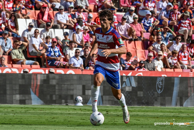 Lama marcó el tanto 1.700 en Segunda del Granada (J.M. BALDOMERO)