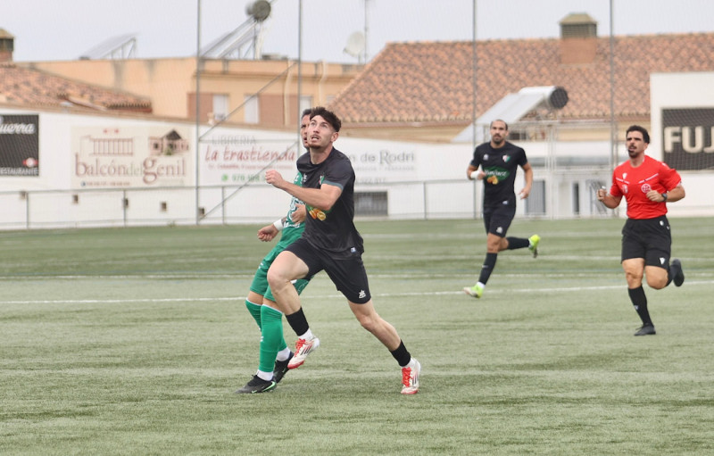 El Huétor Vega ha sumado su primer triunfo de la temporada (GPMEDIA)