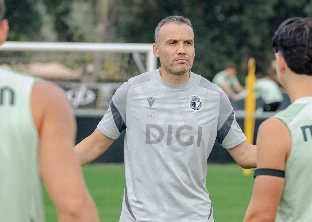 El técnico del Burgos quiere plantarle cara al Granada (BURGOS CF)