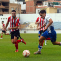 Carlos Camacho (CF Motril) ante el Porcuna (SEMANARIO MUCHO DEPORTE)