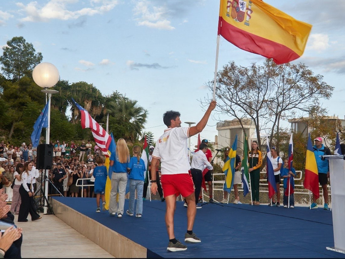 Joaquín González fue el abanderado español