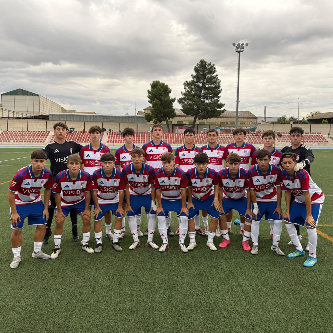 El Cadete del Granada CF colidera División de Honor (CANTERA NAZARÍ)