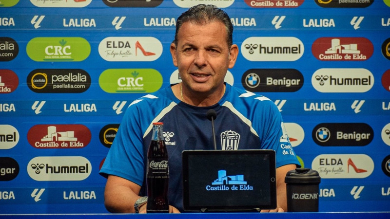 Javi Calleja espera hacer un bueno partido ante el Granada (CD ELDENSE)