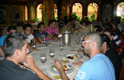 El equipo granadino se reunió en una comida de bienvenida