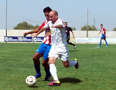 El Arenas de Armilla vuelve a jugar como local esta jornada (BALDOMERO)