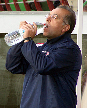 Antonio Tapia, entrenador del Granada 74 (GRJ) Antonio Tapia, entrenador del Granada 74 (GRJ)