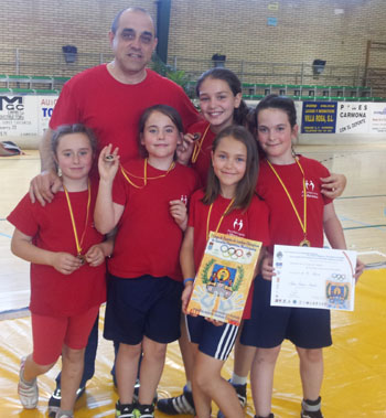 Equipo alevín del club de lucha Maracena 