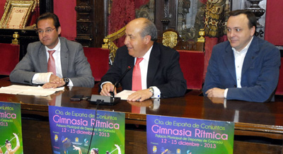Un momento de la presentación del Campeonato en el Ayuntamiento de Granada