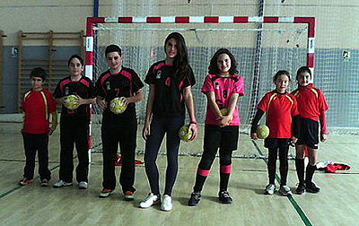 Representación generacional del Club Balonmano Vega de Granada 
