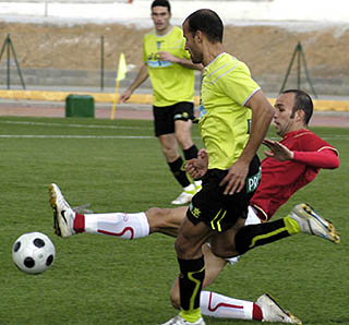 Juanma Morán volvió a jugar ante el Poli Ejido (PACO AYALA)