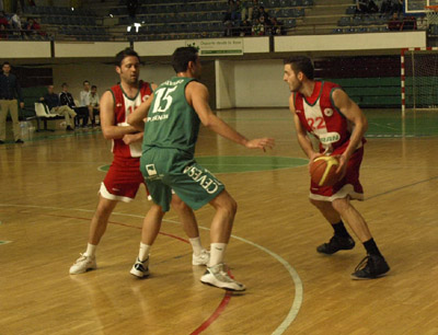 El Coviran ve cortada su racha de triunfos 