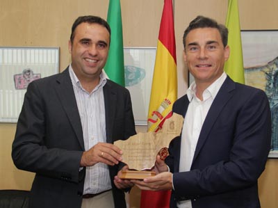 Recepción a Miguel Rodrigo en Diputación 