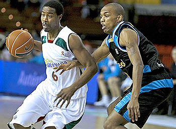 Hunter cumplirá 100 partidos ACB ante su ex equipo (ACBMEDIA) Hunter cumplirá 100 partidos ACB ante su ex equipo (ACBMEDIA)