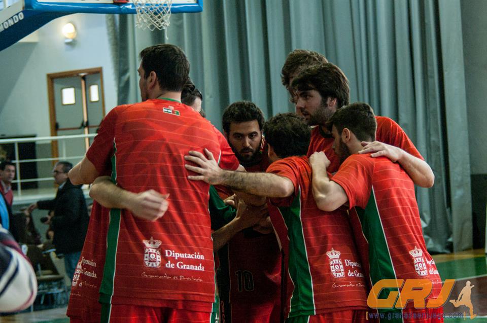 Los rojiverdes buscan la segunda victoria ante los anfitriones (V. CARVAJAL)