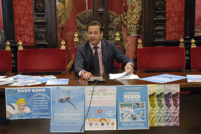Granados ha presentado las actividades deportivas para el verano 