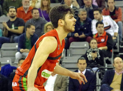 Didi García, jugador del Coviran Granada, durante un partido (CARVAJAL)