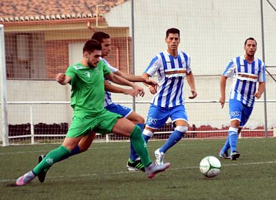 El Huétor Vega sigue de lejos la estela del Motril 