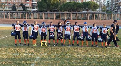 Primer partido oficial para las Lions 