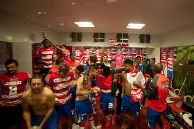 El Granada CF celebró la permanencia por todo lo alto 