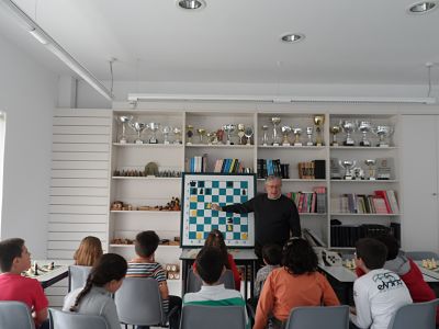 El club de ajedrez sigue ganando adeptos 