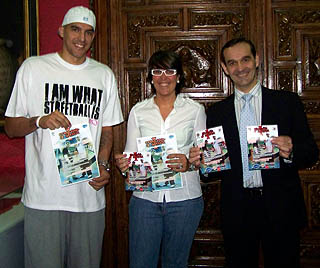 Nacho Marín, María Francés y Julián Aranda en la presentación Nacho Marín, María Francés y Julián Aranda en la presentación