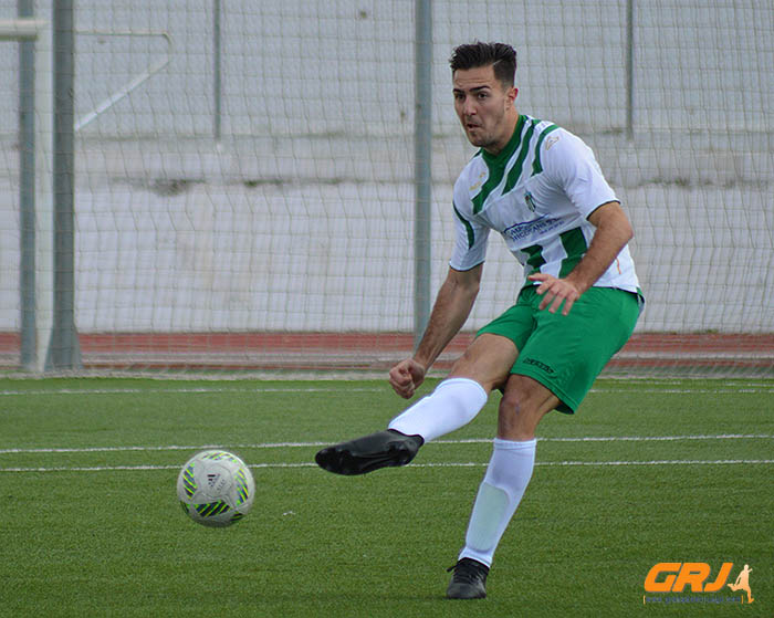 Los atarfeños pretenden frenar al Loja CD (GRJ)