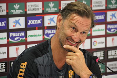 Tony Adams, hoy en rueda de prensa (GRJ)