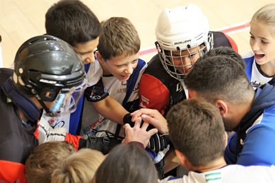 El equipo alevín se conjura antes de un partido 
