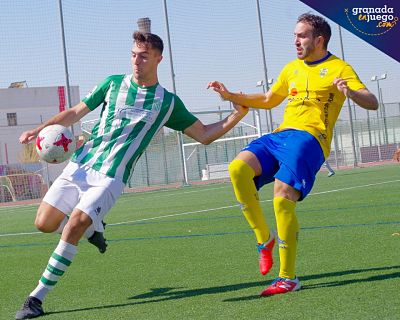 Triunfo para los hueteños en Atarfe (VICENTE CARVAJAL)