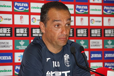 José Luis Oltra, en rueda de prensa (GRJ)