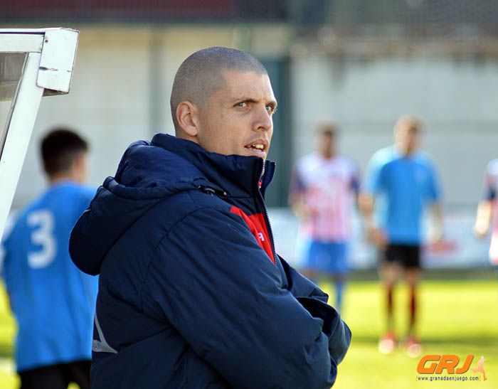 Gabri durante su etapa como entrenador del Arenas (GRJ)