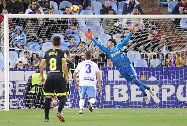 Vadillo marcó de falta directa el segundo tanto del Granada CF (LA LIGA)