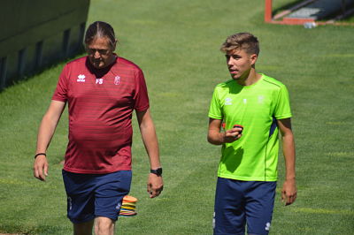 Pozo se ha retirado junto al doctor del club (GRJ) 