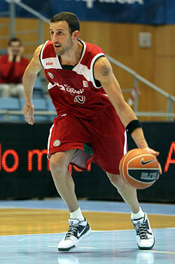 Gianella podrá jugar ante el Cajasol (ACBMEDIA) Gianella podrá jugar ante el Cajasol (ACBMEDIA)